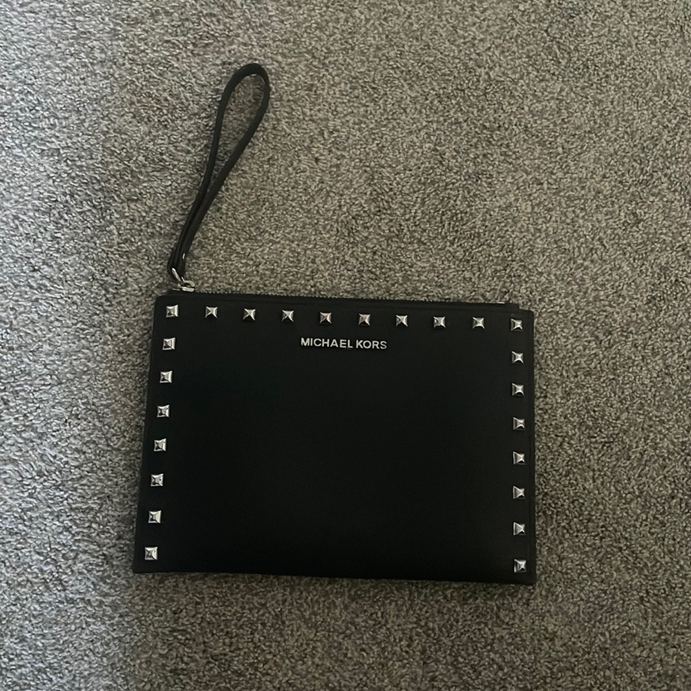 Michael Kors Wristlet